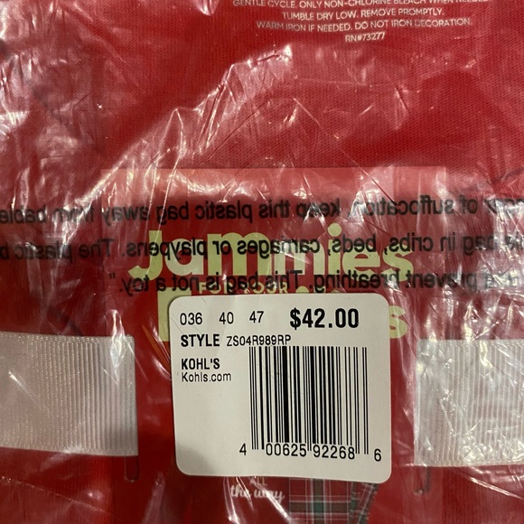 NWT Women’s Christmas pajamas. Size small - Picture 4 of 4